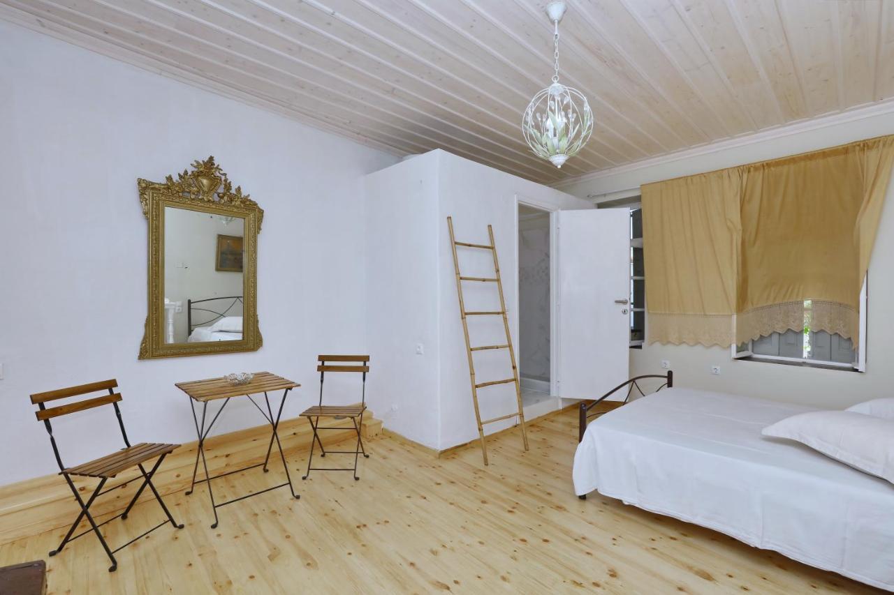 House Of Town Appartement Skopelos Buitenkant foto