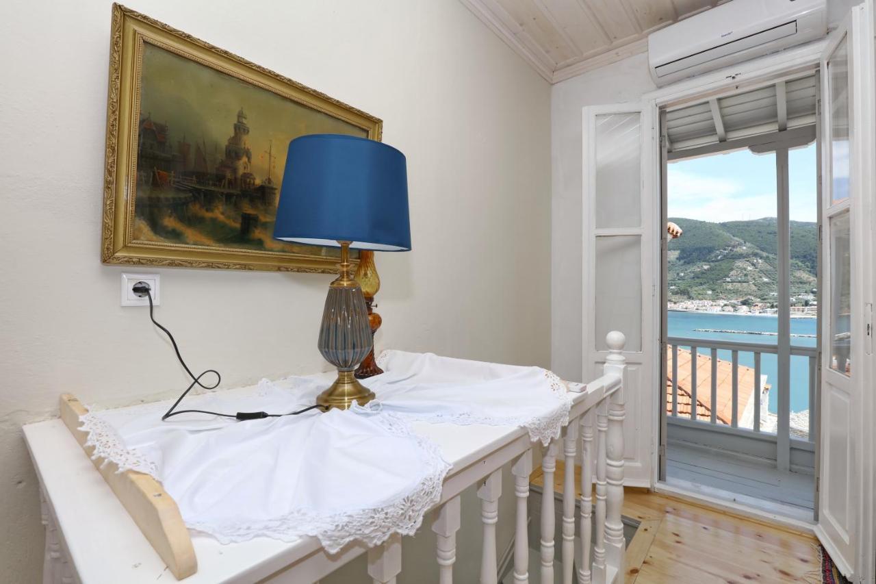 House Of Town Appartement Skopelos Buitenkant foto