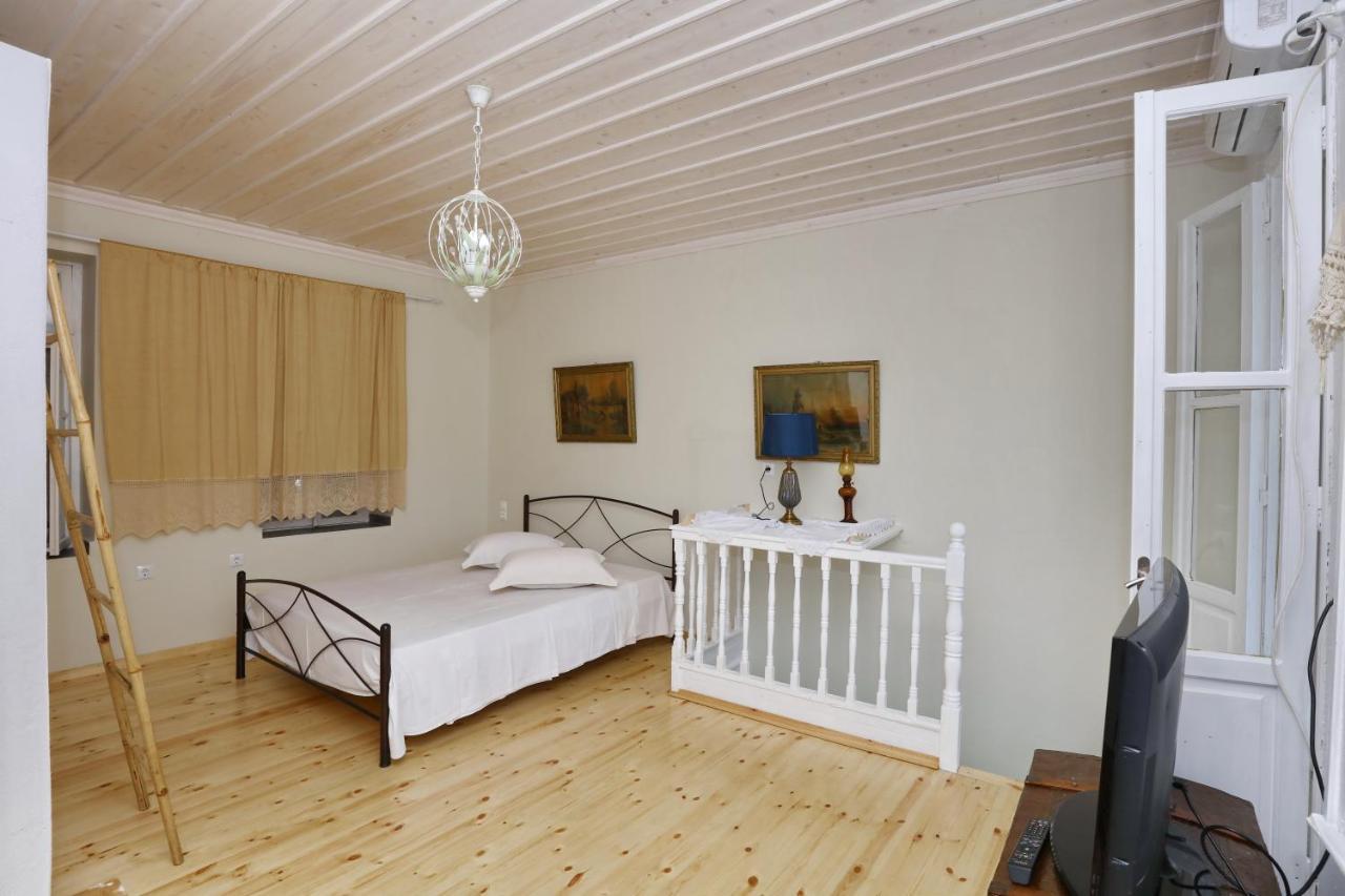 House Of Town Appartement Skopelos Buitenkant foto